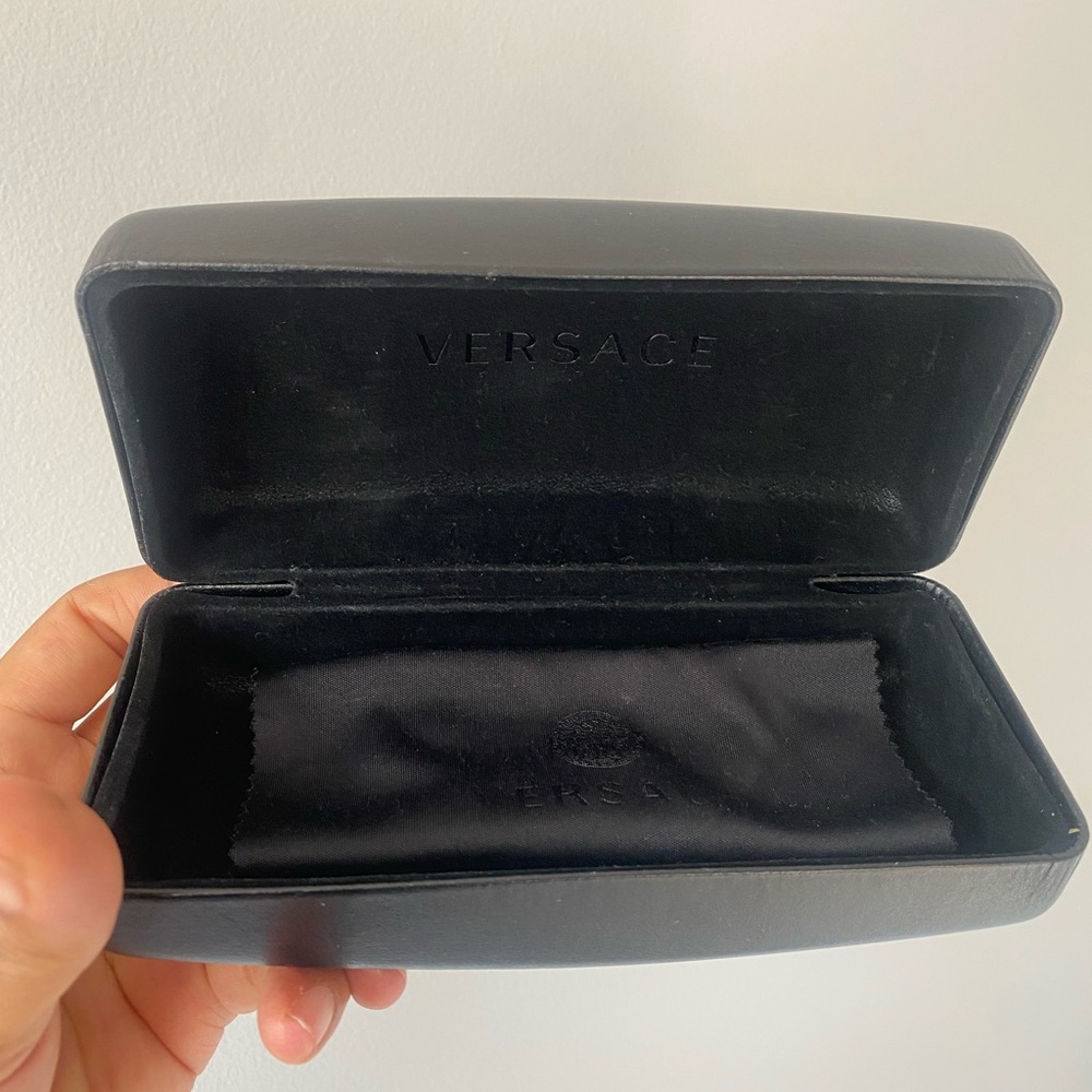 Versace SUNGLASSES 😎 (Authentic ) - Picture 14 of 17